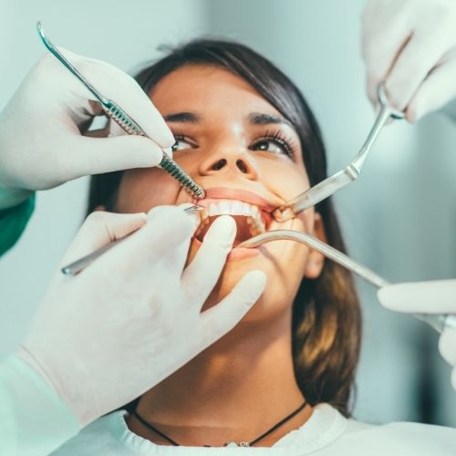 Signs You May Need A Tooth Extraction